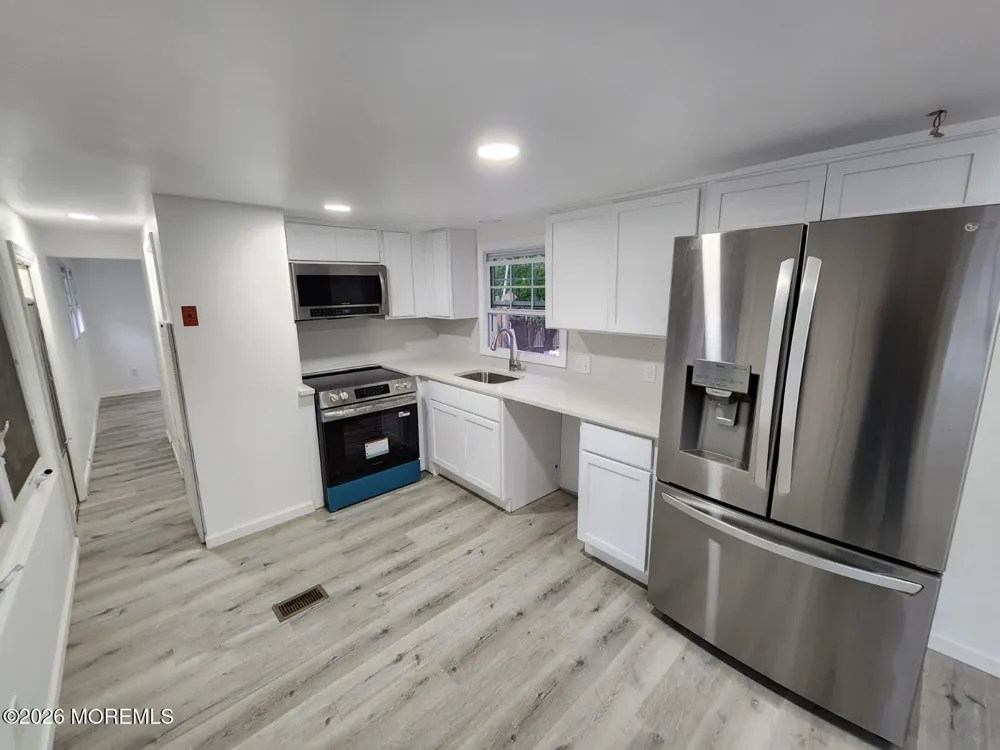 6 Pinewood Trail Brick, NJ 08724