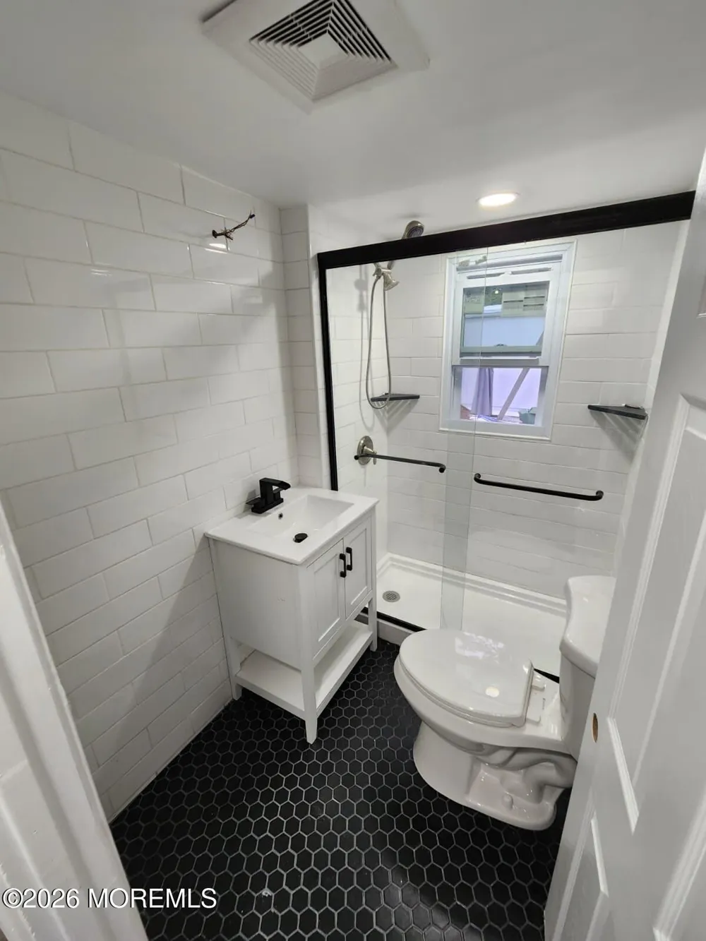 6 Pinewood Trail Brick, NJ 08724