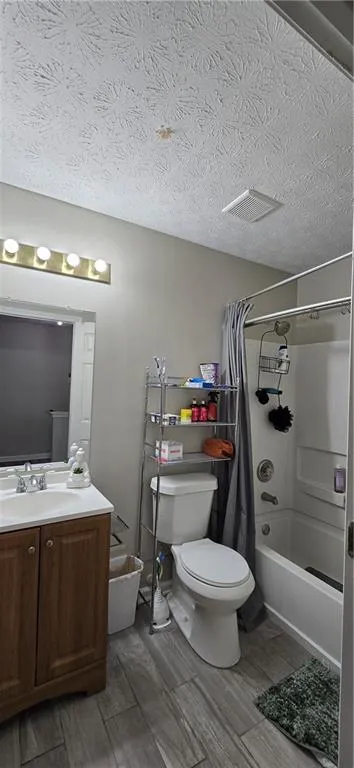 1314 Hollenbeck Lane Riverdale, GA 30296