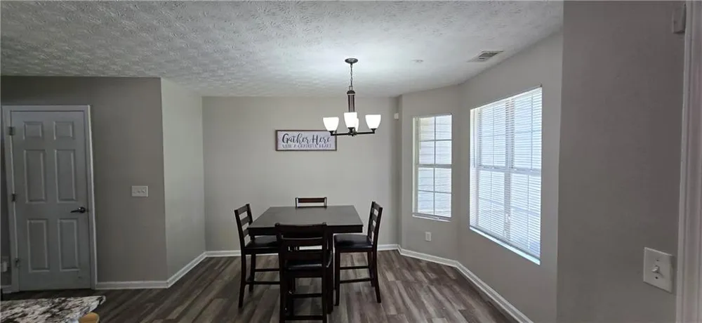 1314 Hollenbeck Lane Riverdale, GA 30296