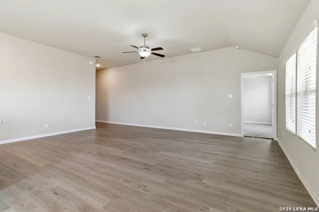 2961 Greenbriar Seguin, TX 78155