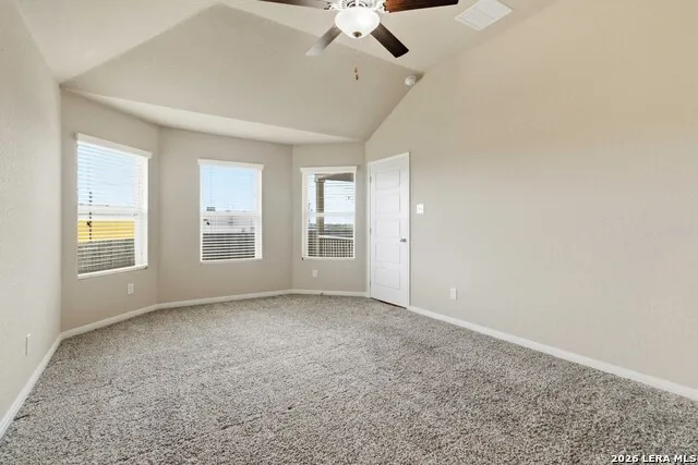 2961 Greenbriar Seguin, TX 78155