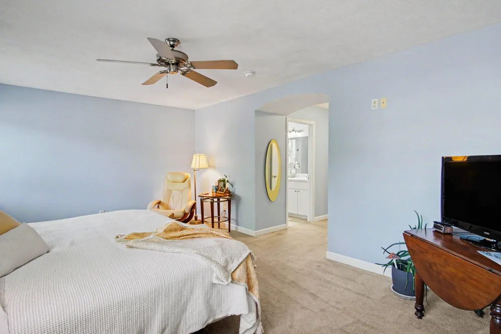 850 Pinnacle Run Drive SE Grand Rapids Charter Township, MI 49546