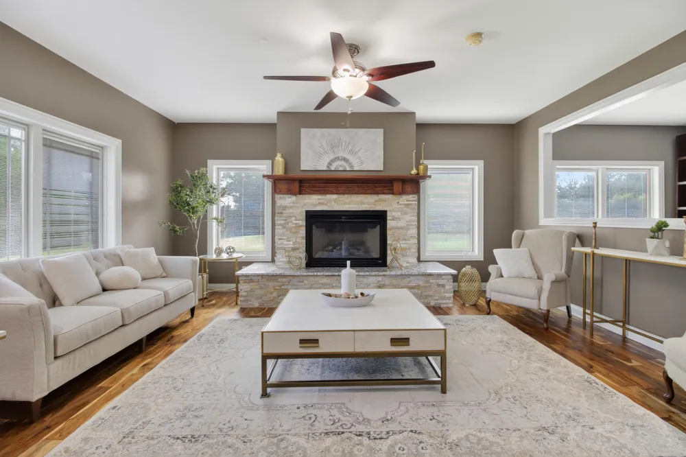 278 755 W Hobart, IN 46342