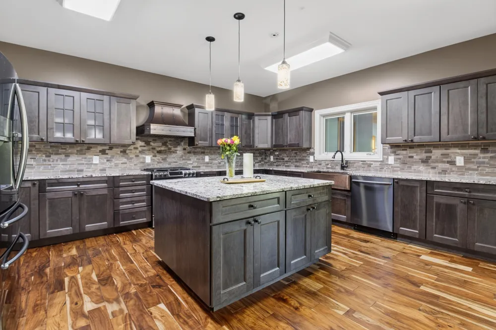 278 755 W Hobart, IN 46342