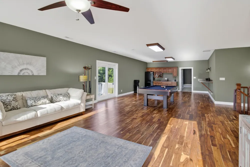 278 755 W Hobart, IN 46342