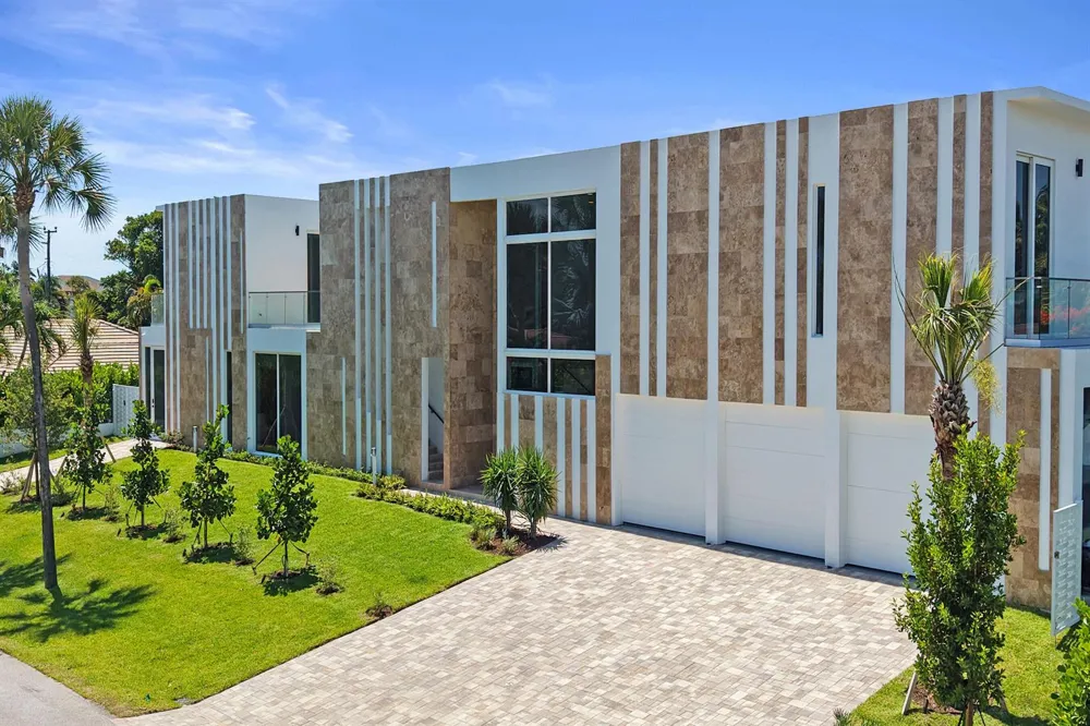 824 W Marbella Lane Lantana, FL 33462