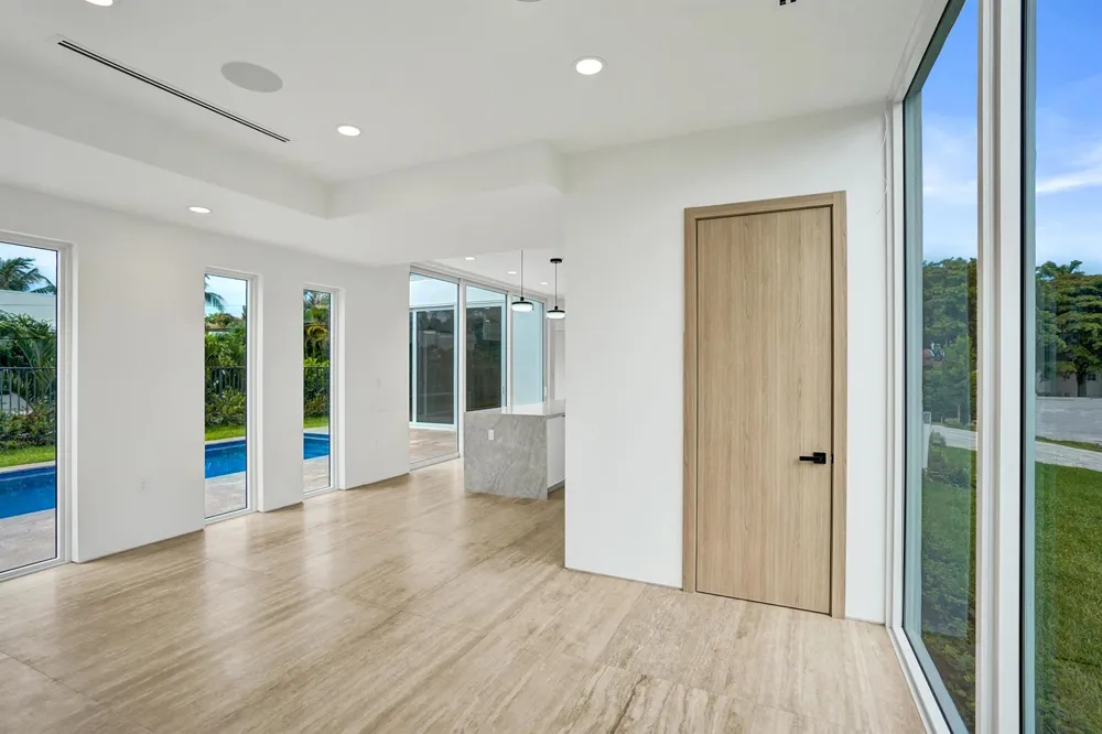 824 W Marbella Lane Lantana, FL 33462