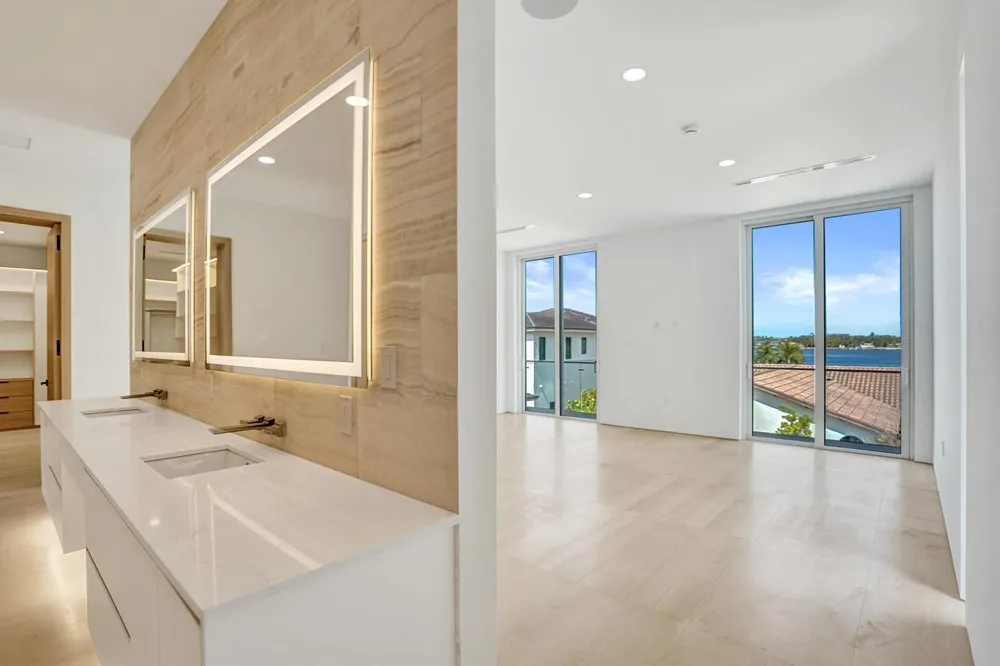 824 W Marbella Lane Lantana, FL 33462