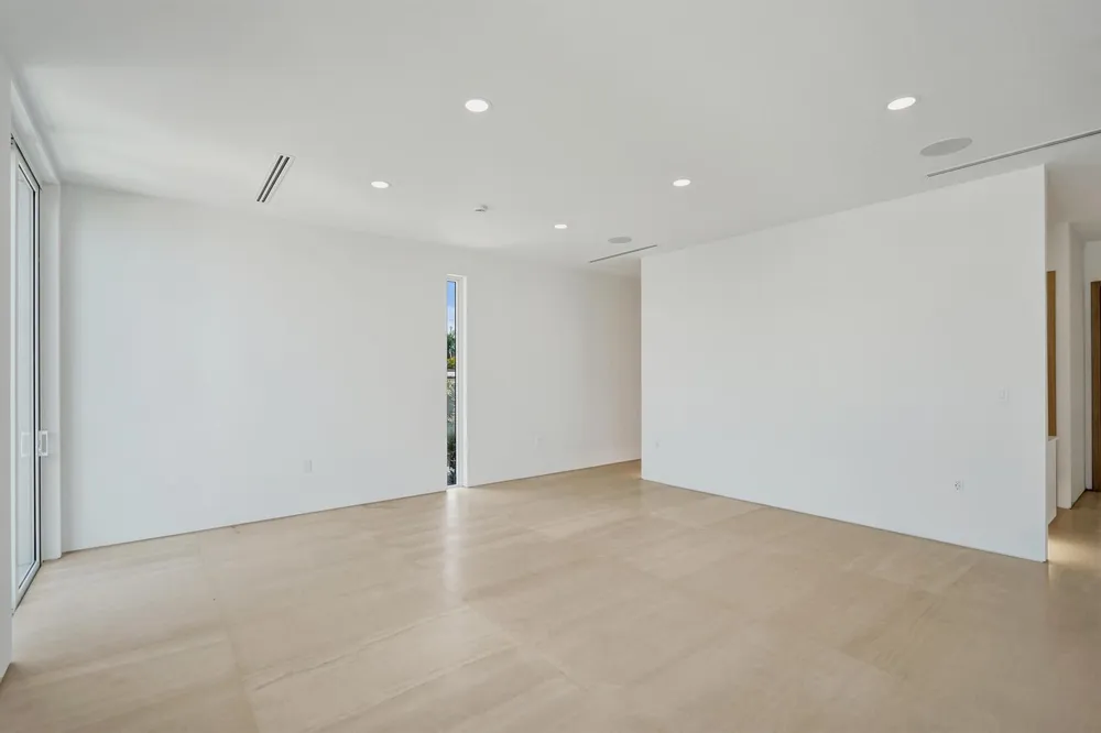824 W Marbella Lane Lantana, FL 33462