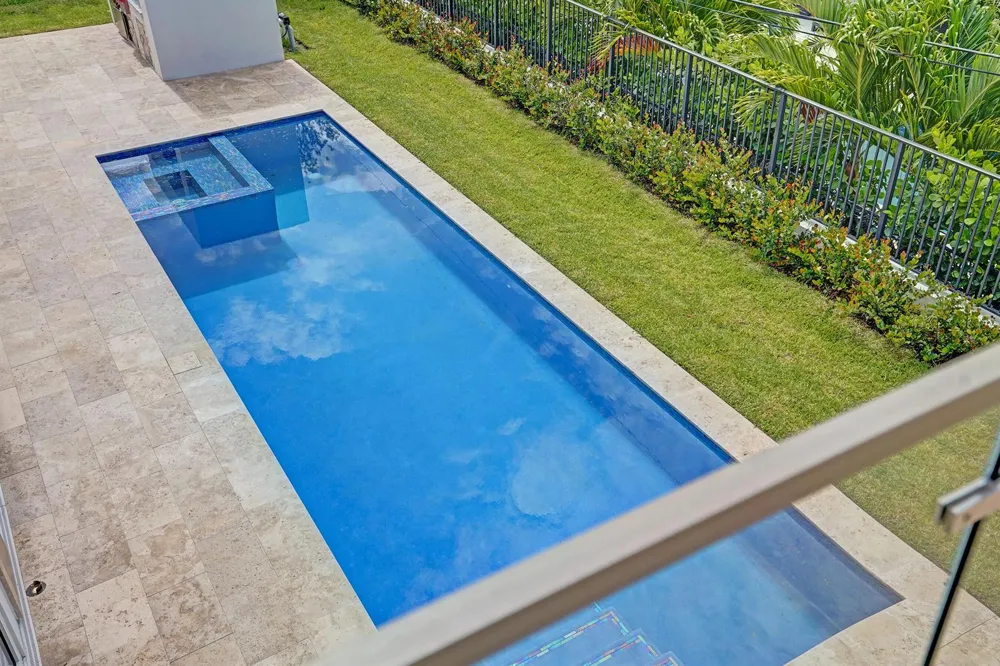 824 W Marbella Lane Lantana, FL 33462