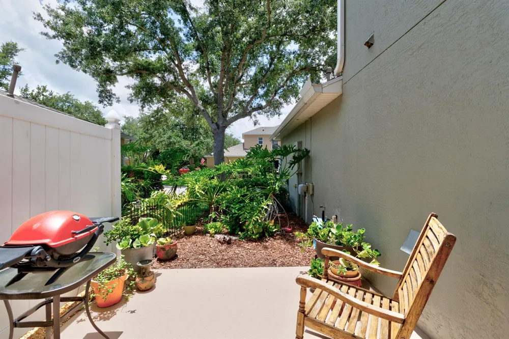 1660 Pointe W Way Vero Beach, FL 32966
