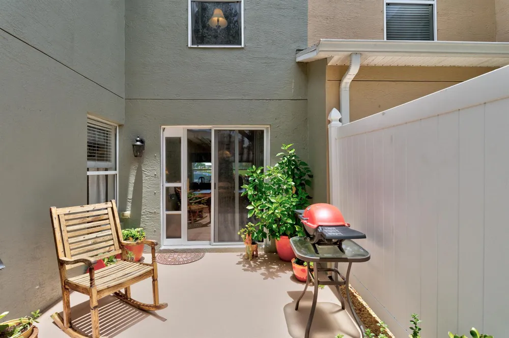 1660 Pointe W Way Vero Beach, FL 32966
