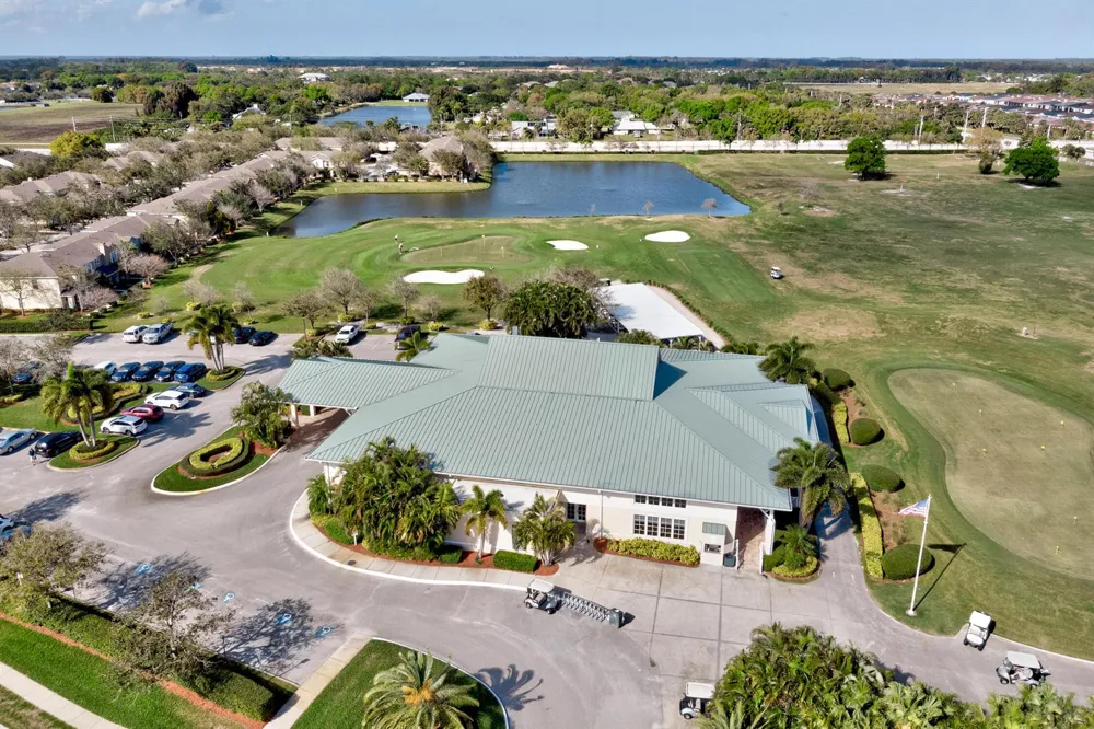 1660 Pointe W Way Vero Beach, FL 32966