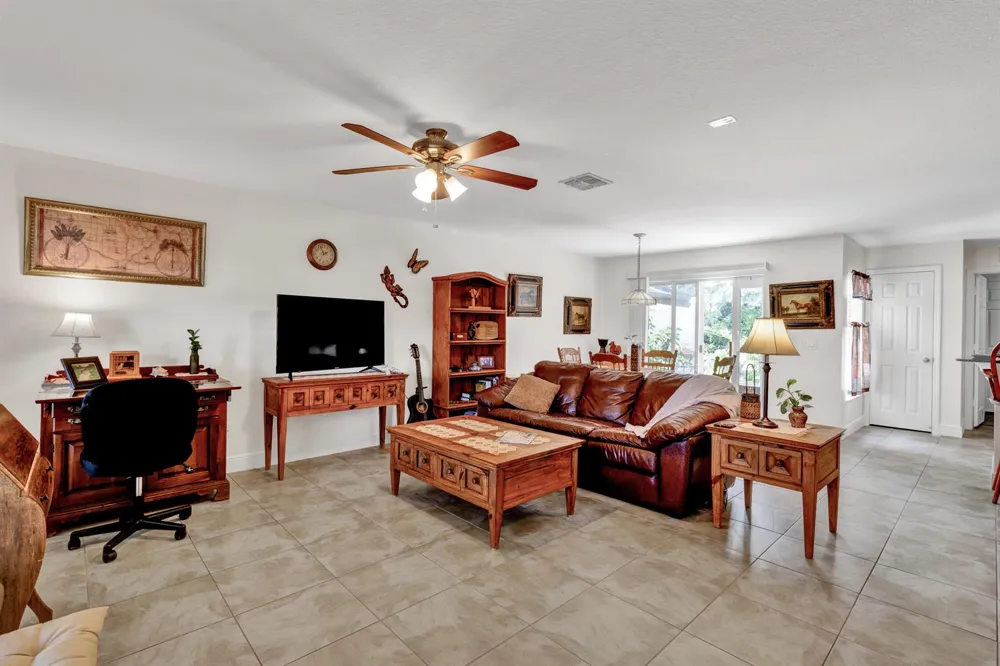 1660 Pointe W Way Vero Beach, FL 32966
