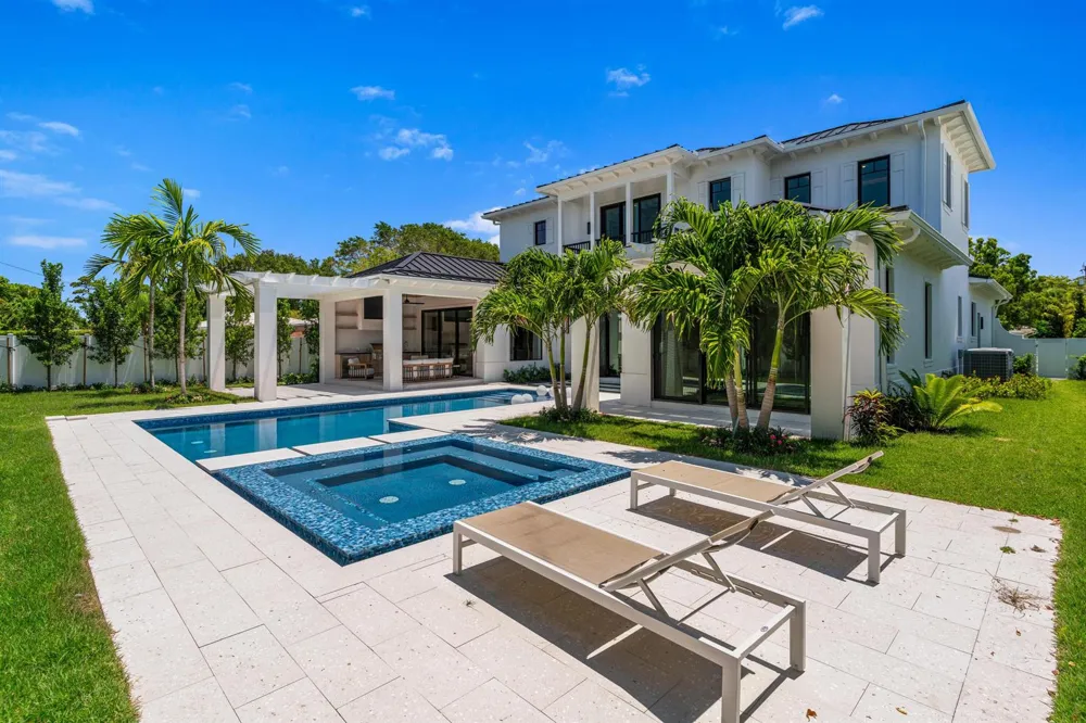 720 NW 3rd Avenue Delray Beach, FL 33444