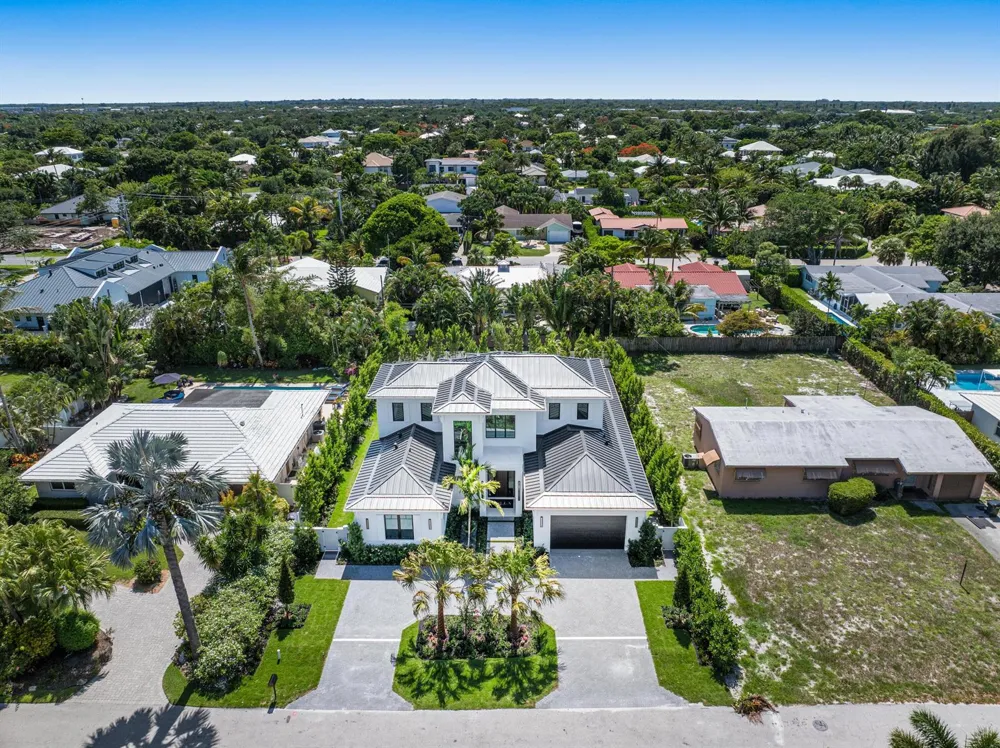 720 NW 3rd Avenue Delray Beach, FL 33444