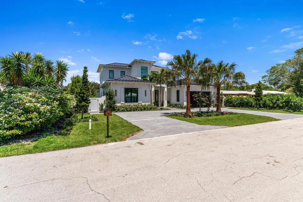 720 NW 3rd Avenue Delray Beach, FL 33444