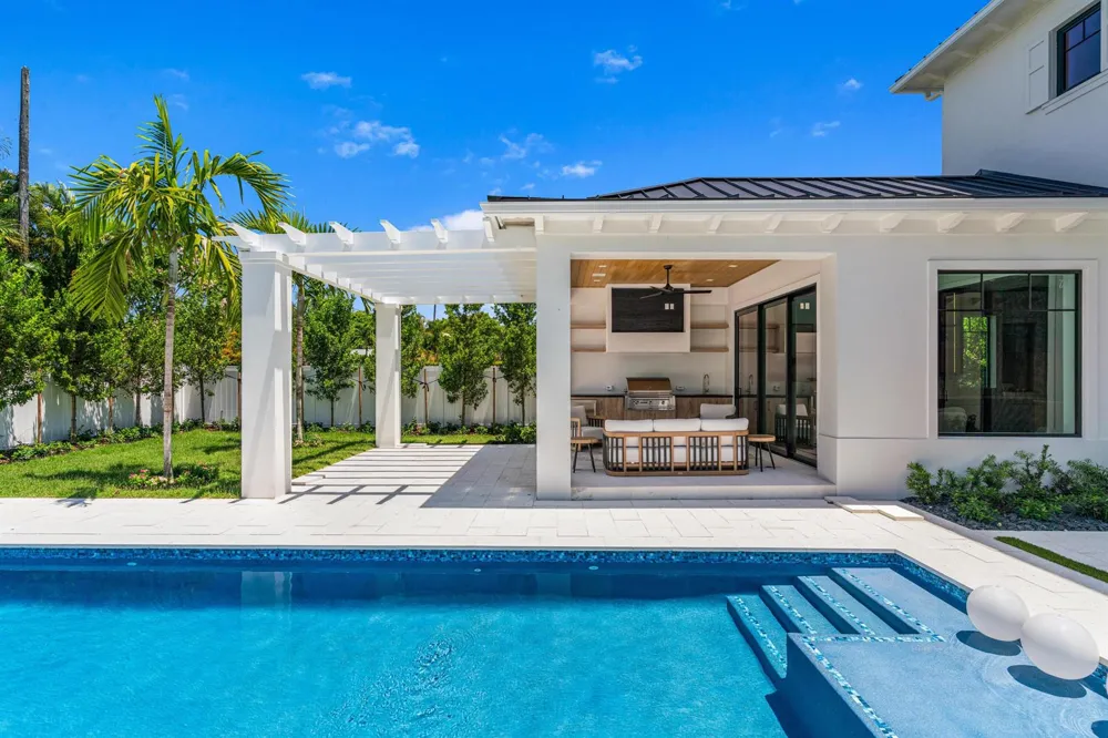 720 NW 3rd Avenue Delray Beach, FL 33444