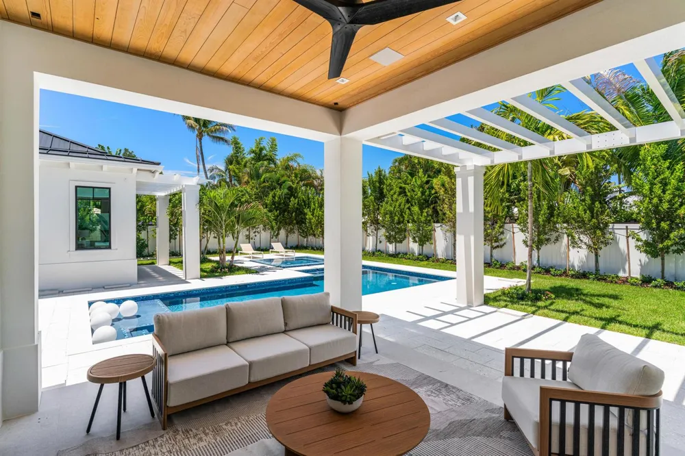720 NW 3rd Avenue Delray Beach, FL 33444