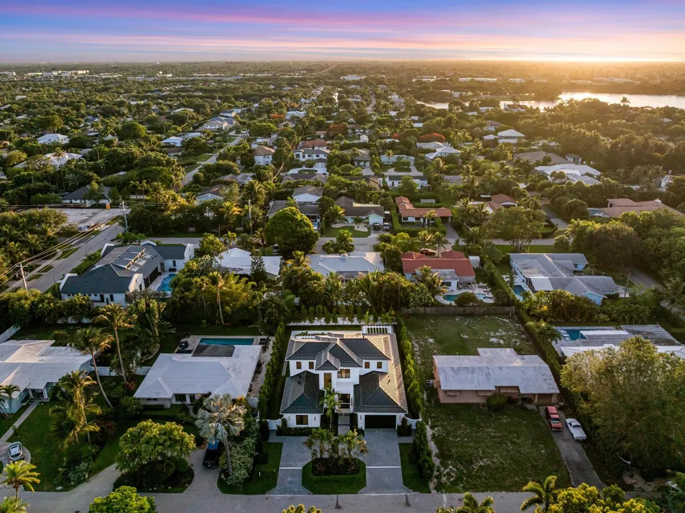 720 NW 3rd Avenue Delray Beach, FL 33444