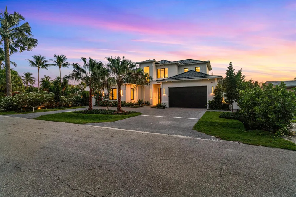720 NW 3rd Avenue Delray Beach, FL 33444