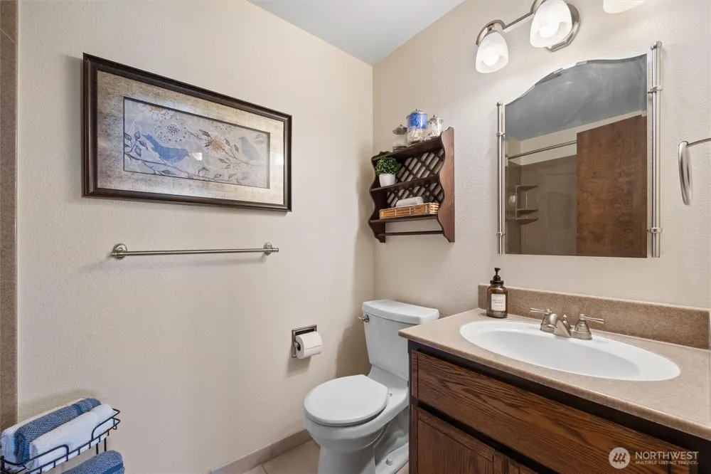 703 S 48th Avenue West Richland, WA 99353