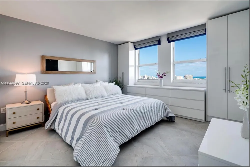 90 Alton Rd #1207 Miami Beach, FL 33139