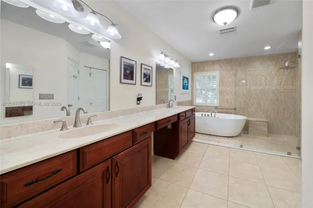 5220 Rosewood Ln Vero Beach, FL 32966