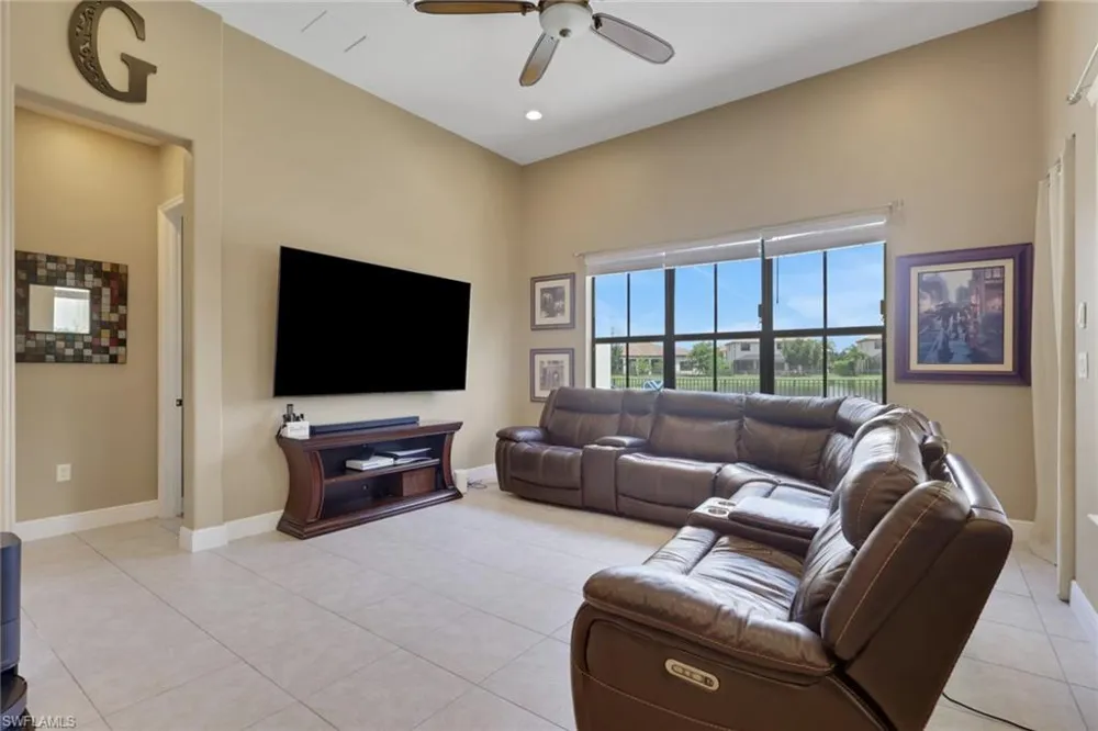 5386 Ferrari Avenue Immokalee, FL 34142