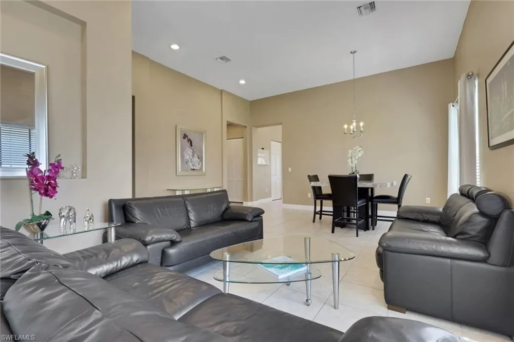 5386 Ferrari Avenue Immokalee, FL 34142