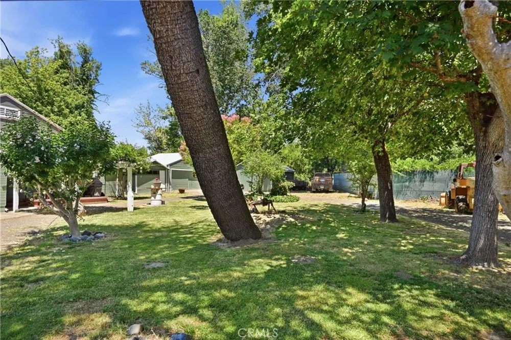422 1st Upper Lake, CA 95485