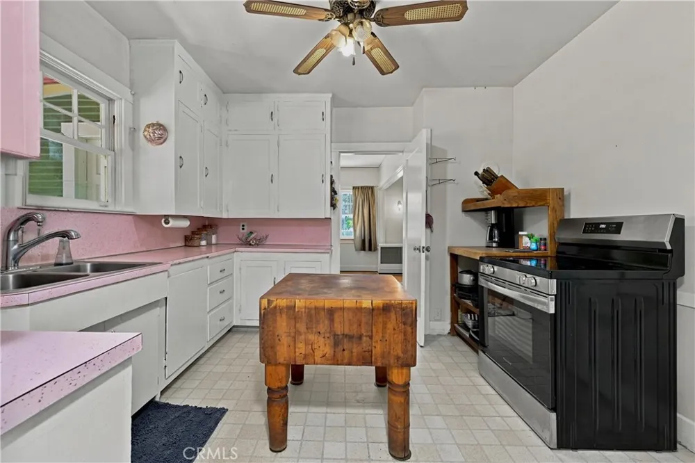 422 1st Upper Lake, CA 95485