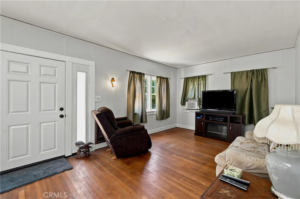 422 1st Upper Lake, CA 95485