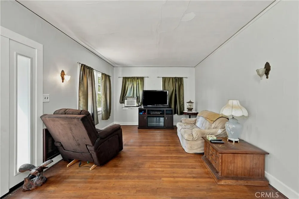 422 1st Upper Lake, CA 95485
