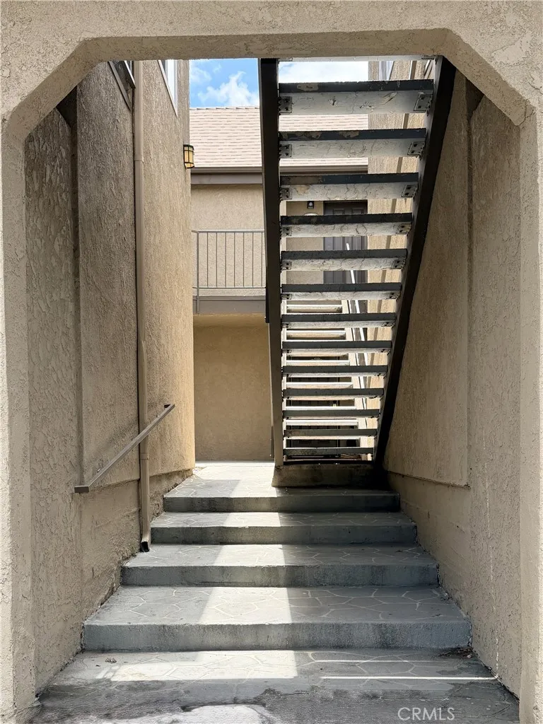 788 Gianni #202 Corona, CA 92879