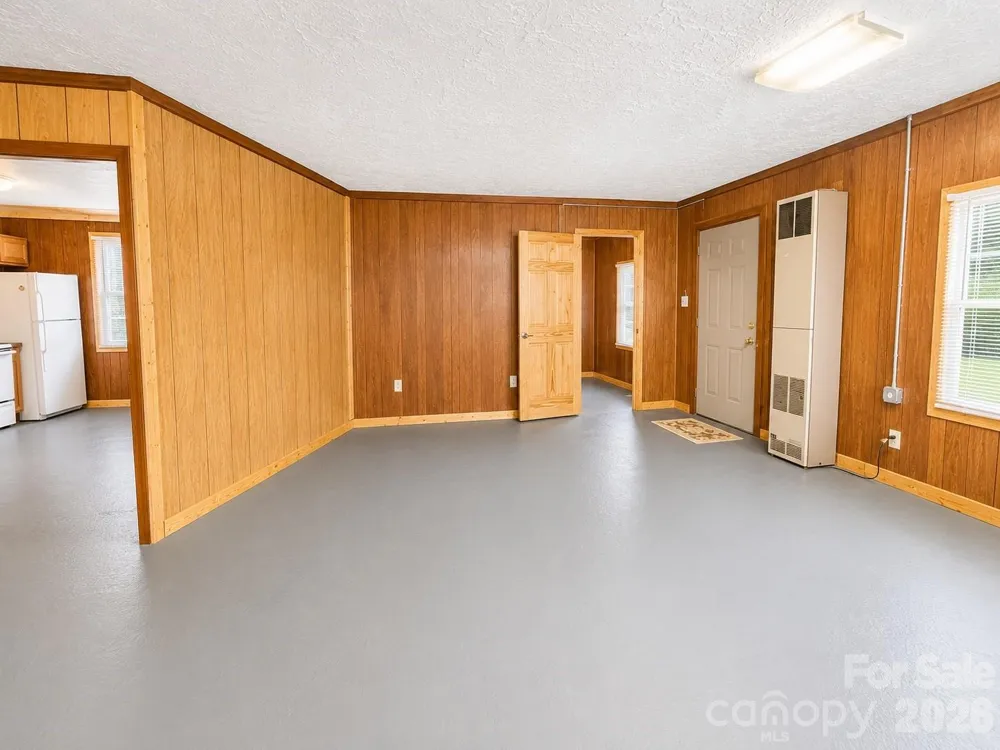61 Haywood Road Asheville, NC 28806