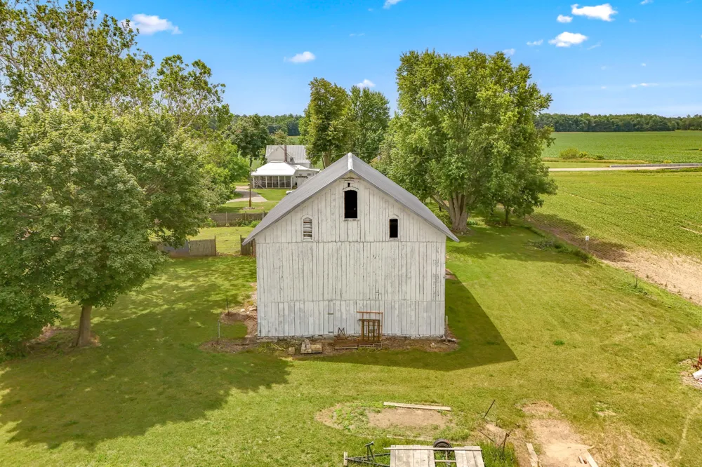 7980 E Territorial Road Waldron, MI 49288
