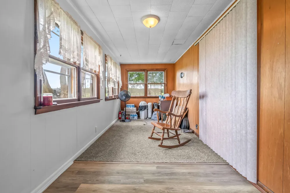 7980 E Territorial Road Waldron, MI 49288