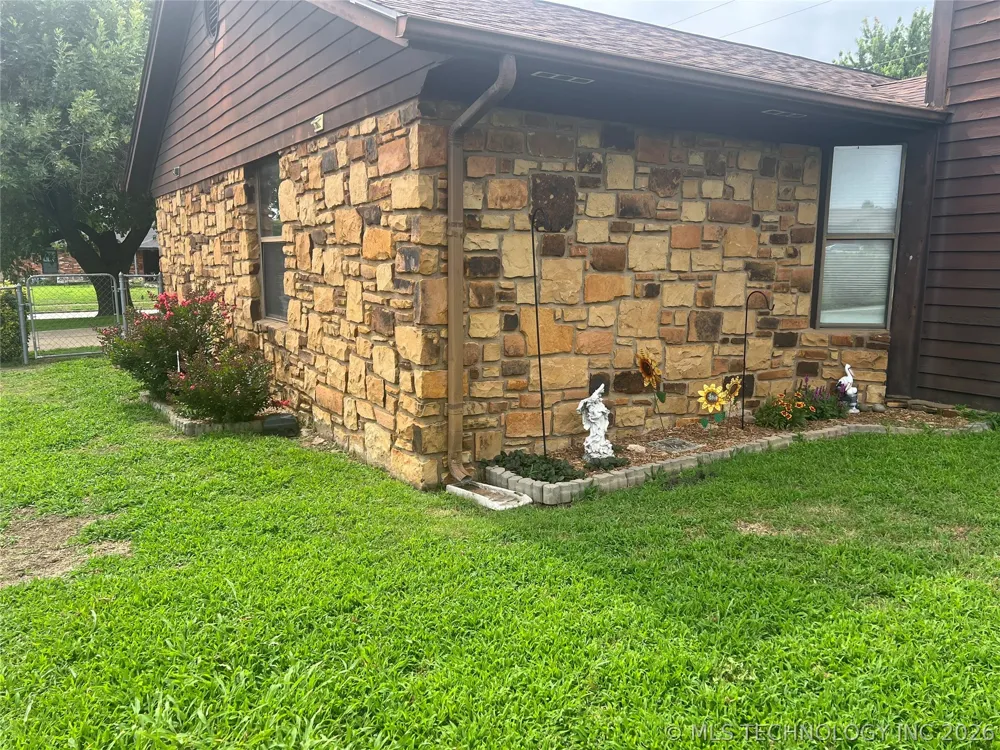 4919 Nassau Avenue Sand Springs, OK 74063
