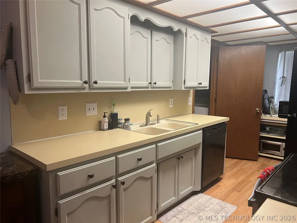 4919 Nassau Avenue Sand Springs, OK 74063