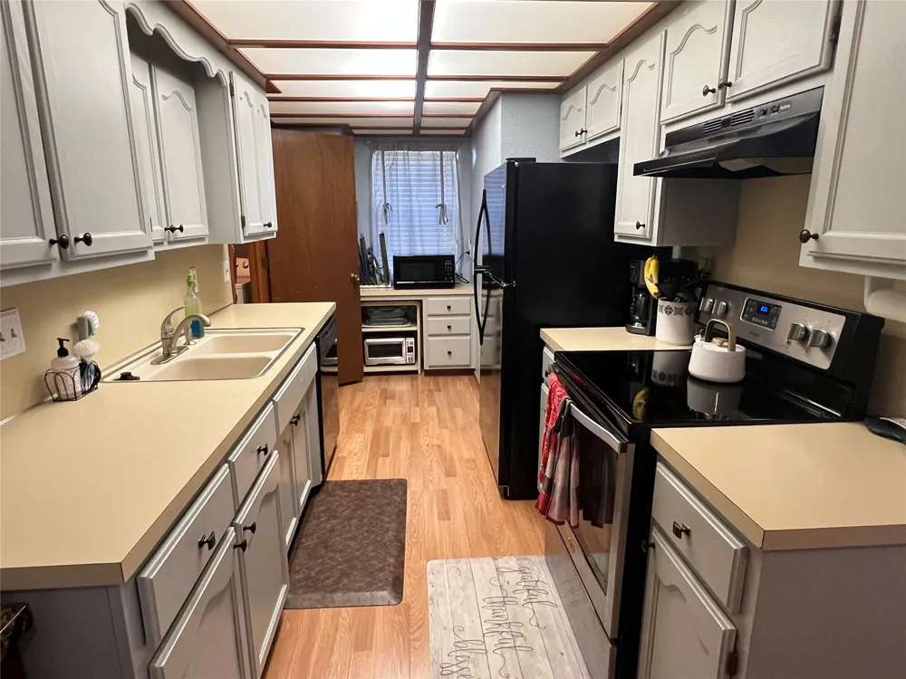 4919 Nassau Avenue Sand Springs, OK 74063