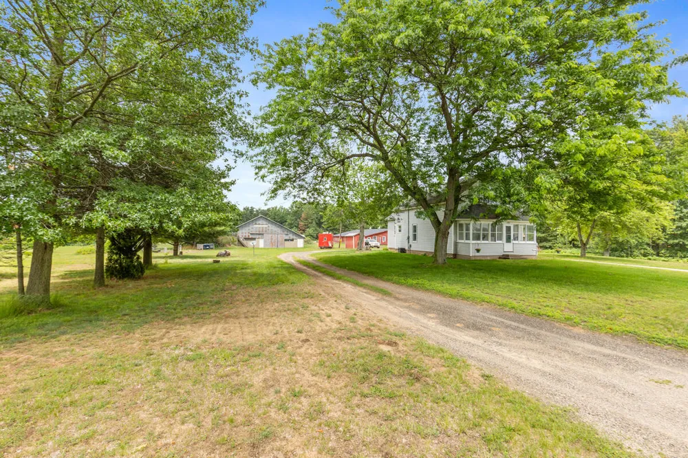 15331 Quincy Street Park Township, MI 49424