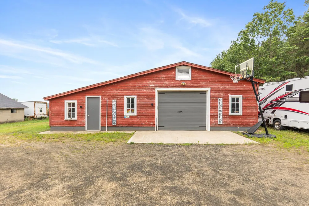 15331 Quincy Street Park Township, MI 49424