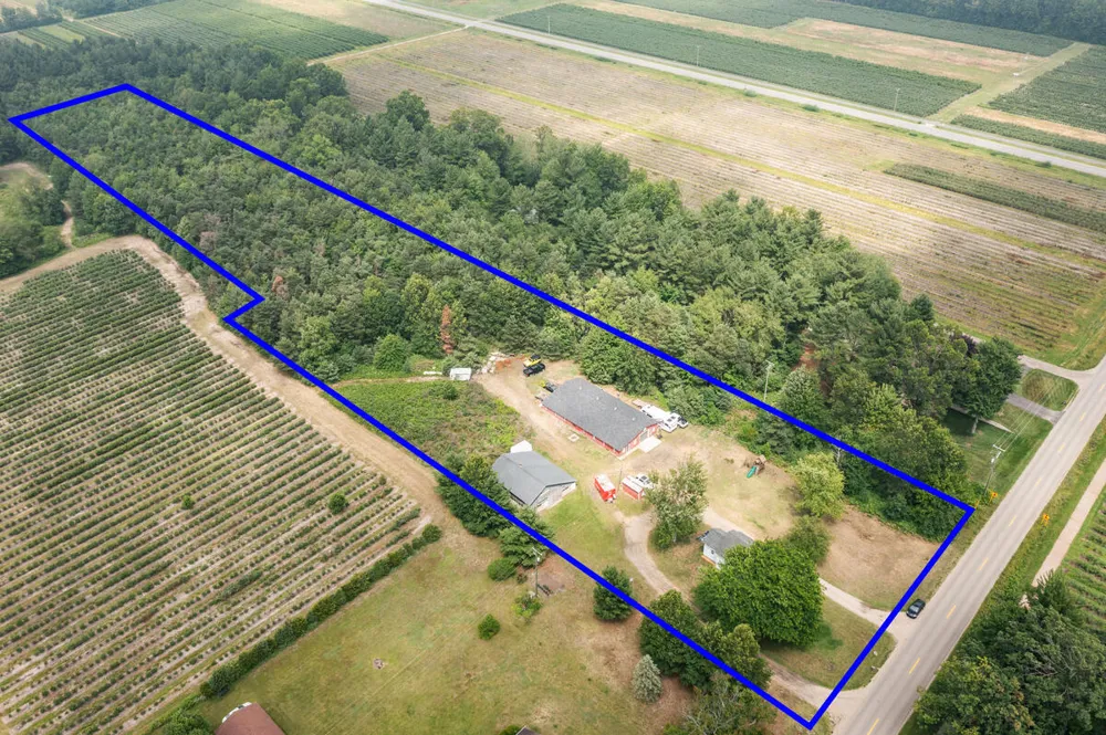 15331 Quincy Street Park Township, MI 49424