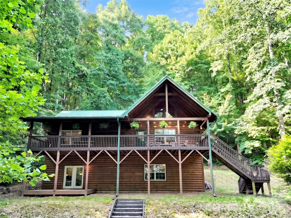 49 Brandywine Road Waynesville, NC 28786