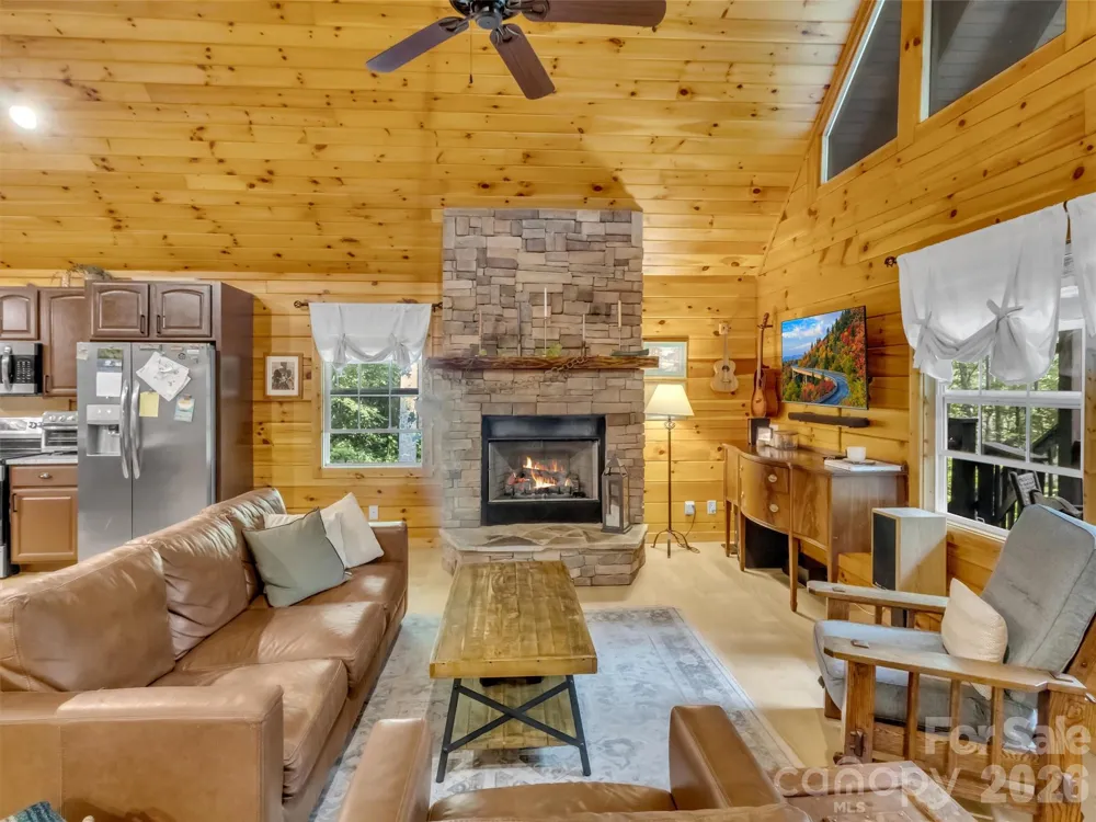 49 Brandywine Road Waynesville, NC 28786