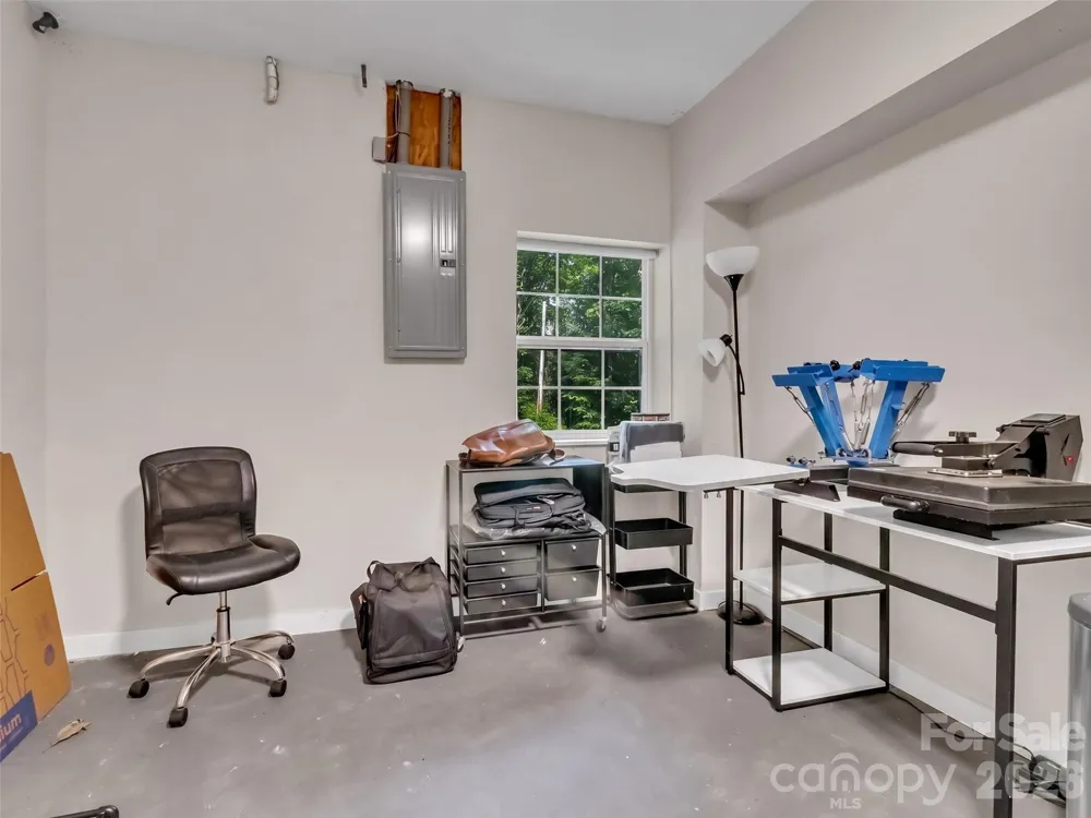 49 Brandywine Road Waynesville, NC 28786