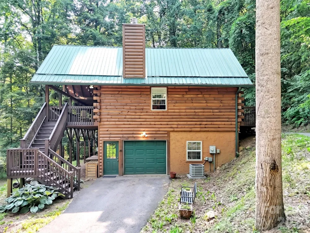49 Brandywine Road Waynesville, NC 28786