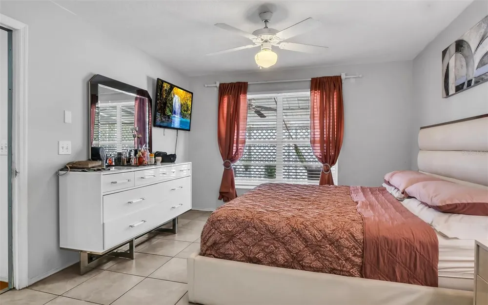 4801 ROCK FISH COURT Tampa, FL 33617